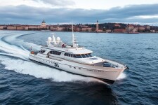 Скоростное судно в Кронштадт: как добраться быстро, безопасно и с удовольствием