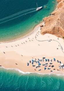 Залив Наама-Бей: особенности района, которые стоит знать каждому