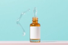 Как использовать ампульные концентраты и не перегрузить кожу: практическое руководство